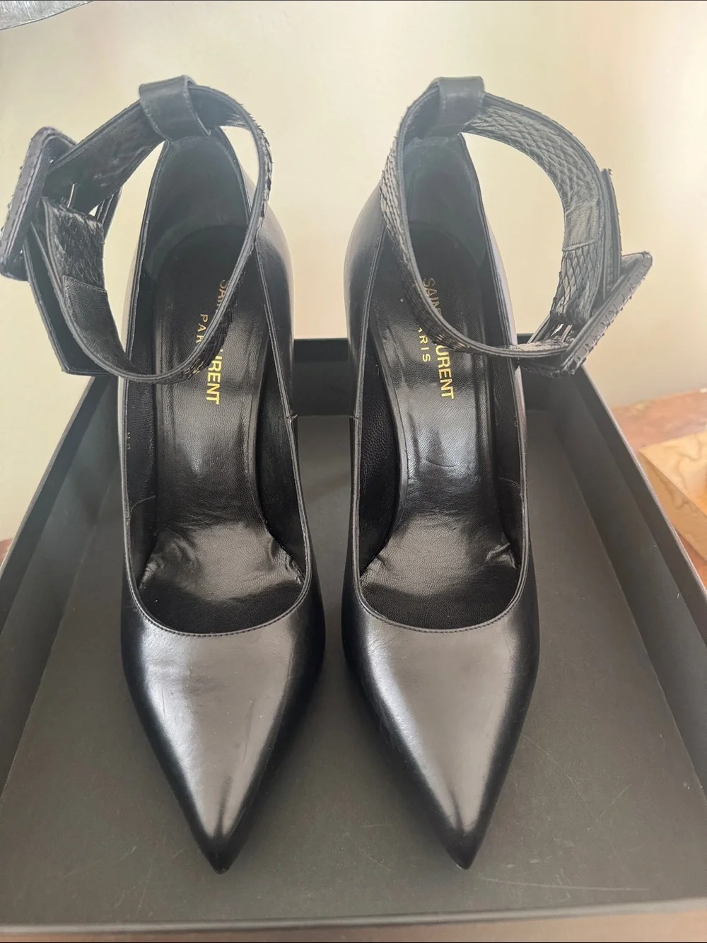 Saint Laurent Black Pointed Stiletto Heels with Textured Ankle Strap - Picture 3 of 10